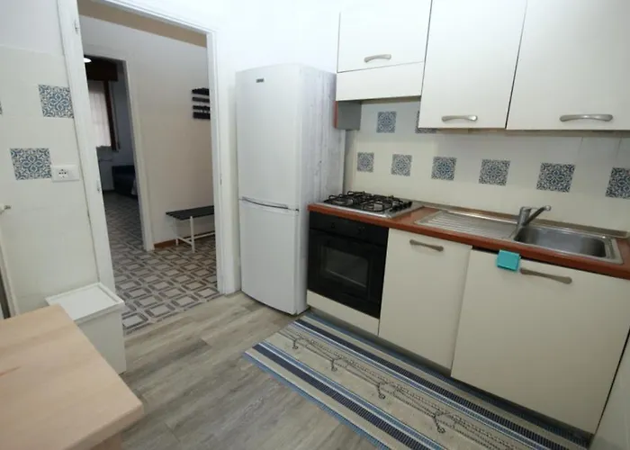 53 Trilocale Con Giardino Ferienhaus