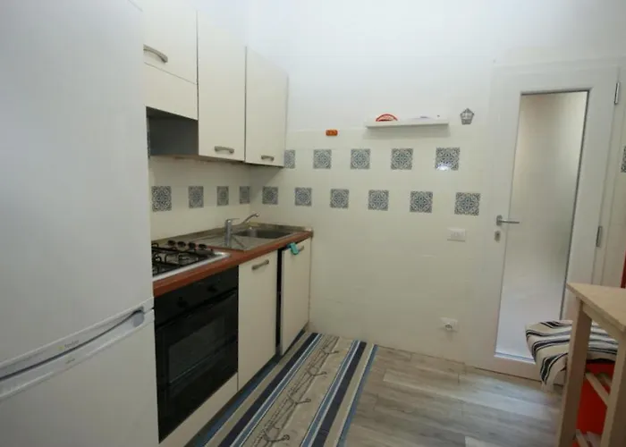 53 Trilocale Con Giardino Ferienhaus